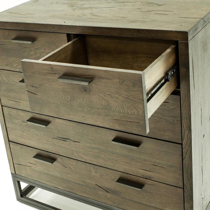 LH Imports Stark 5-Drawer Chest STA005 IMAGE 4