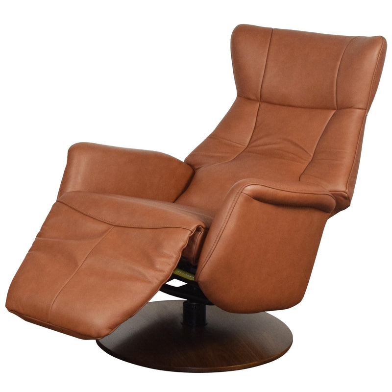 Palliser Q31 Power Recliner with Wall Recline Q31 50031-31 Chair Power Wallhugger Recliner IMAGE 2