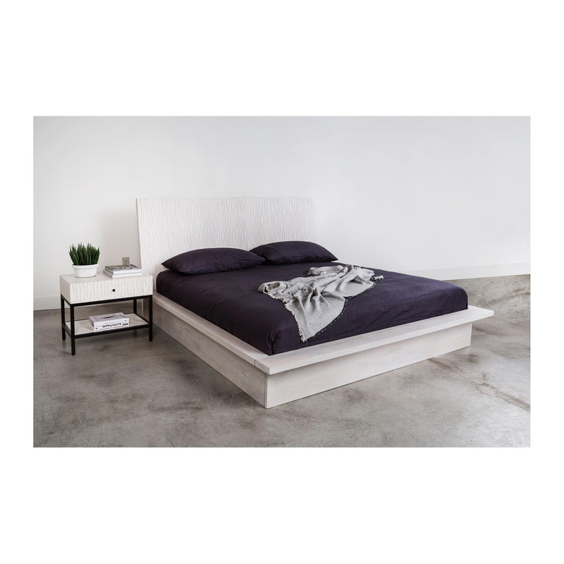 Moe's Home Collection Faceout King Platform Bed VE-1082-18 IMAGE 5